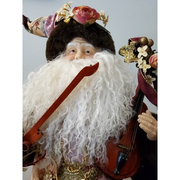 Vintage Style Santa 18 inches Tall 10 inches wide at Shoulders - Picture 4 of 6